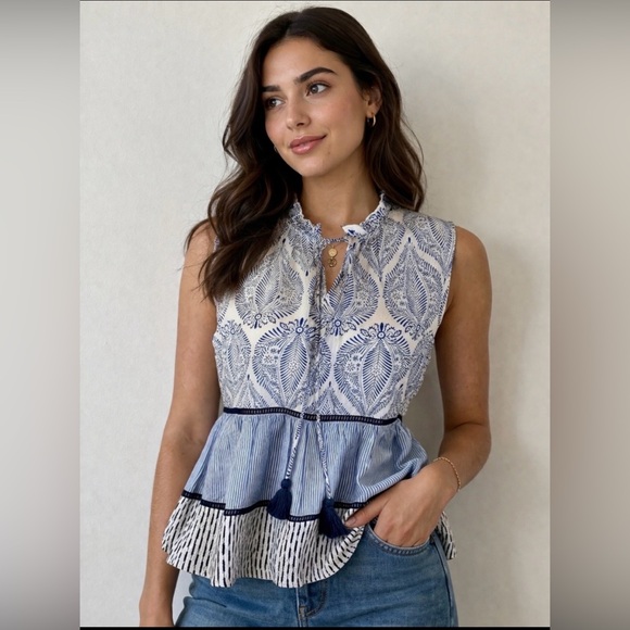 THML Tops - THML Blue and White Patterned Sleeveless Blouse